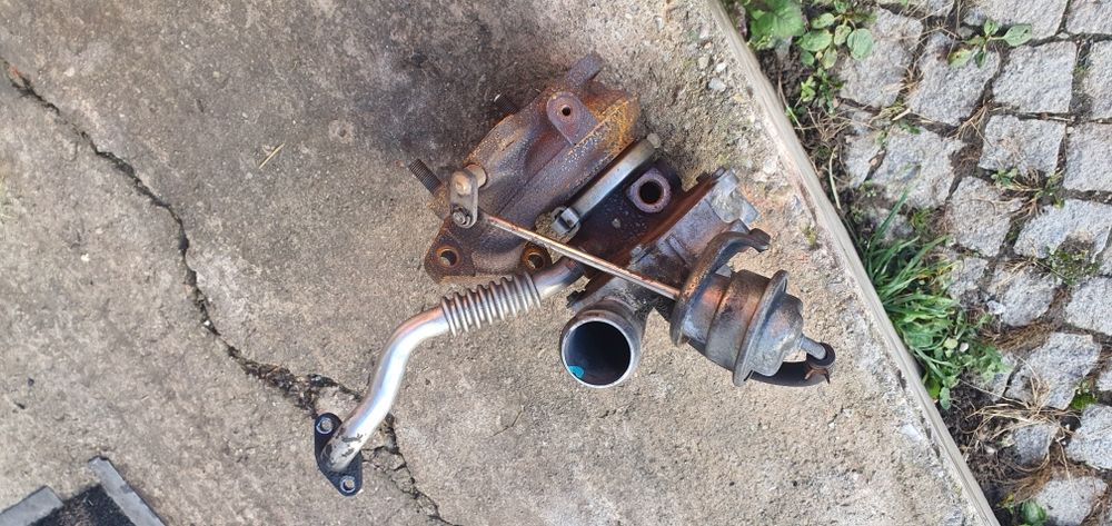 Turbosuflanta L200 4D56/electromotor