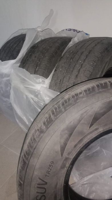 Продам шины летние