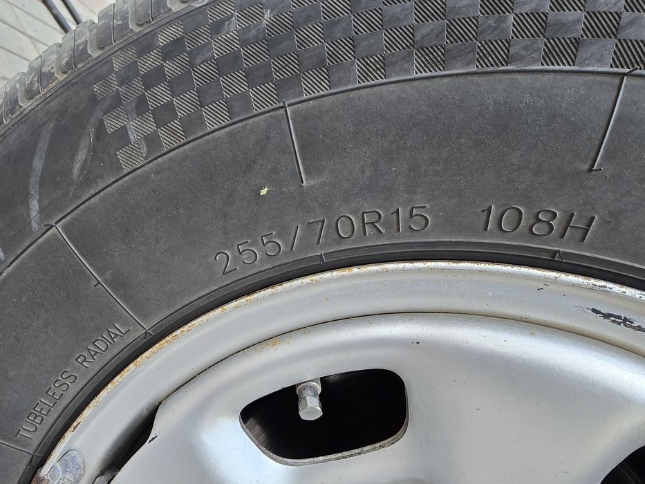 Срочно продам шины с дискамисками