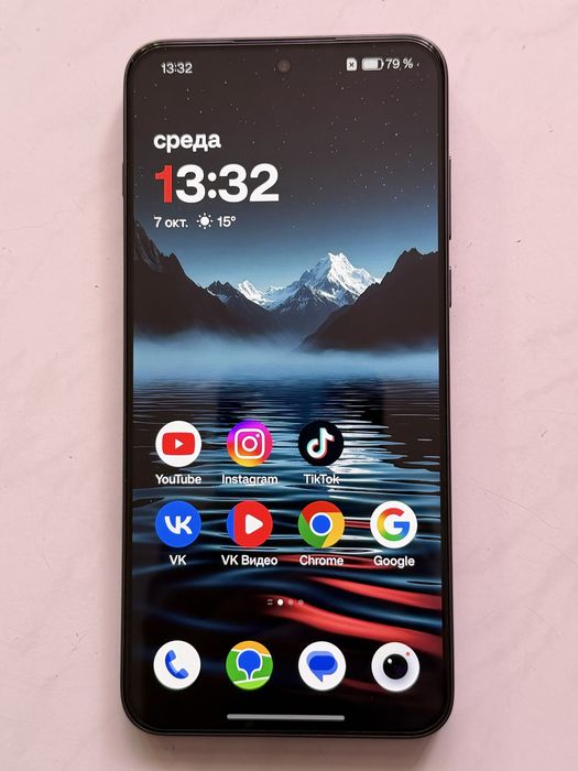 Продам OnePlus Nord 5