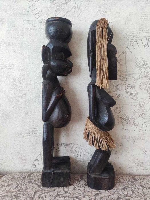 Продаются статуэтки деревянные