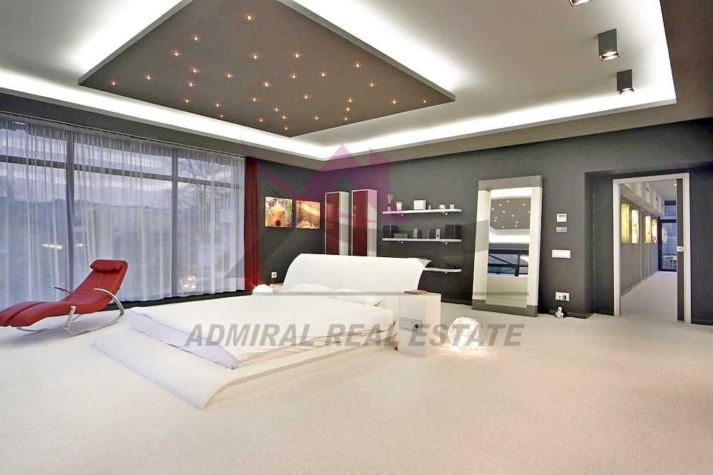 Дава се под наем Къща в Варна, Бриз - 860 кв.м за 5000 € - Снимка #3