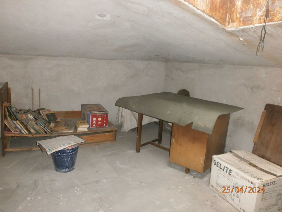 Продава се Тристаен апартамент в Плевен, Дружба 1 - 103 кв.м за 495 €/кв.м - Снимка #17