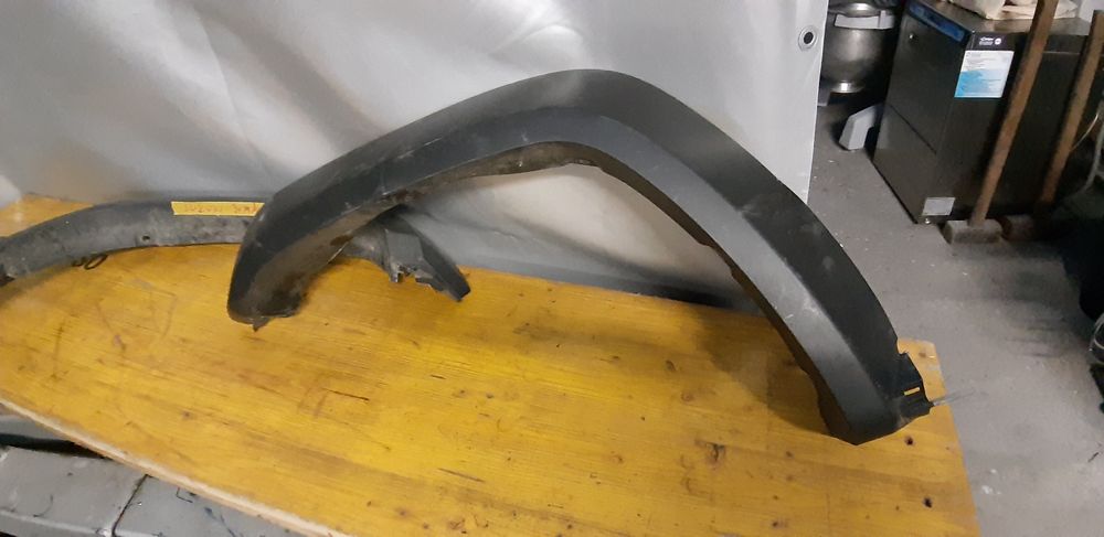 Лайсна заден калник Suzuki Jimi 2018/2021г Сузуки Джими