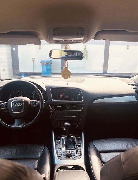 Audi Q5 2.0 TFSI Quattro - 211 cp - automata - apple carplay - 4x4 - 250.000 km