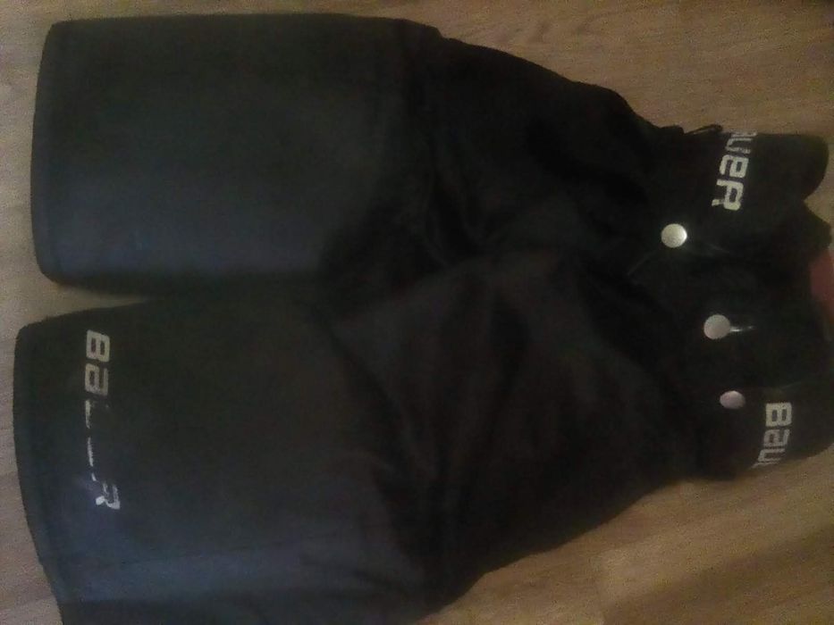 Продам хоккейную форму