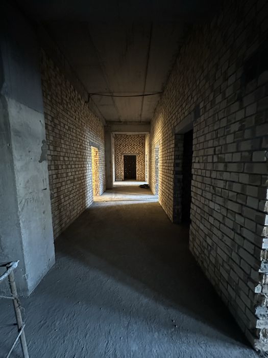 580м² Мирабад — 2 линия, Вход со двора, парковка 10 авто своя Терраса