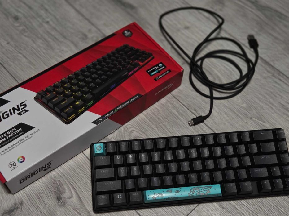 Tastatură gaming mecanică HyperX Alloy Origins 65 Aqua