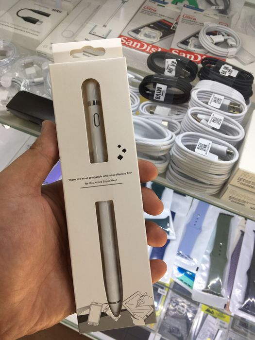 Белый универсальный стилус для сенсорного экрана планшета