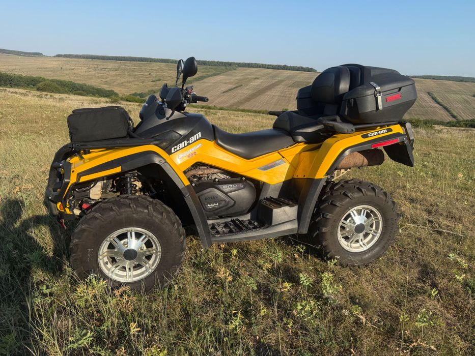 CAN AM  Outlander 800R