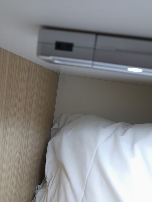 Sistem LED iluminare dulap cu senzor de mișcare