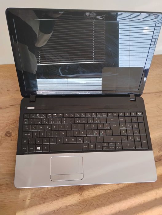 Лаптоп с intel i5, 256GB SSD, 8GB RAM