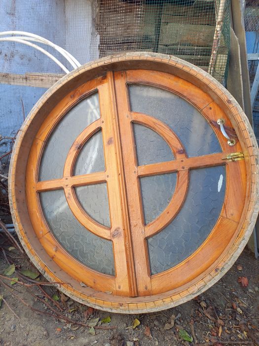 Продам окно в хорошем состоянии