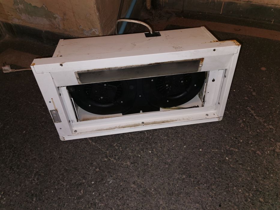 Стари неща антики