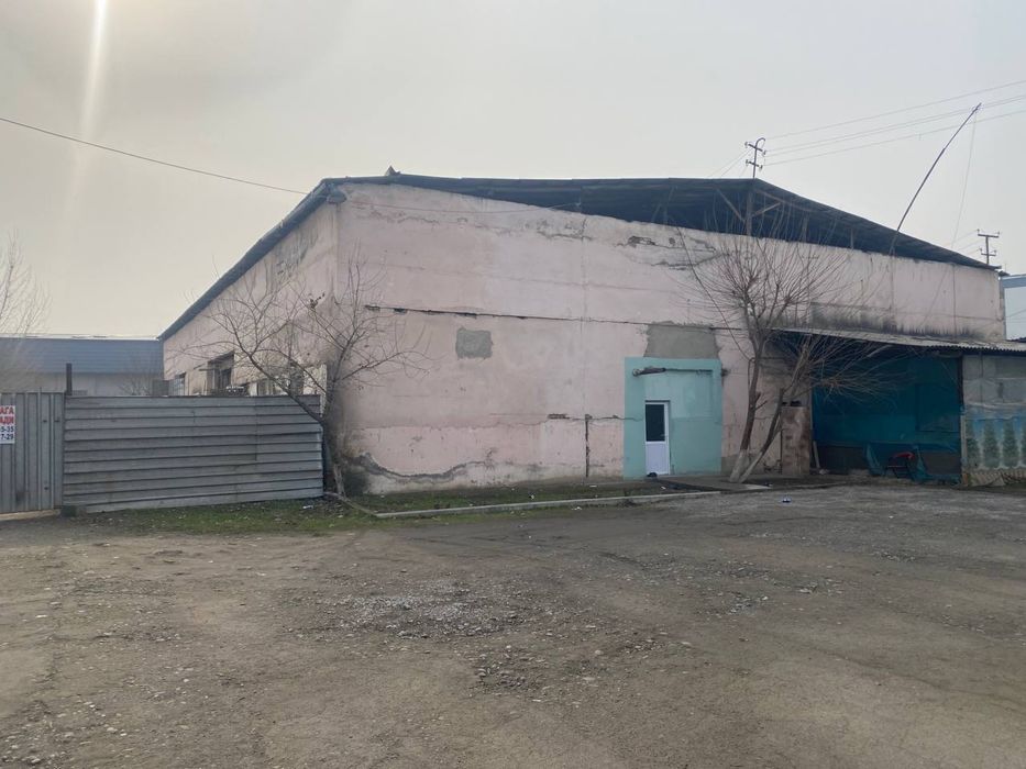 Xaladelnik  Muzlatgich jami 250 tonalik maxsulot saqlash uchun Arendag