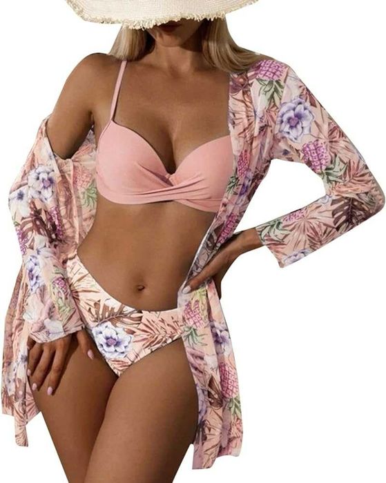 Комплект бански костюм с парео , размери М и L