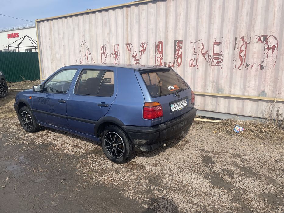 Гольф 3 1993год 1.6 моно