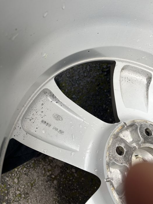 Roti Kia Hyundai mazda mitsubishi 225 55 18
