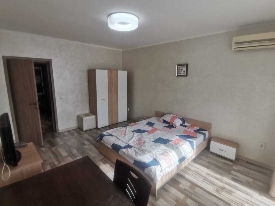 Apartament 4 camere zonă centrală, loc de parcare,  locație excelentă
