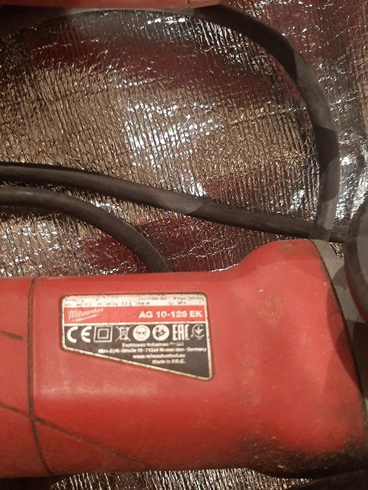 Milwaukee flex.230 și 125