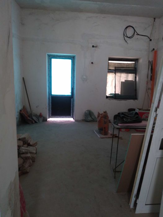 Casa de Închiriat (Vinzare)