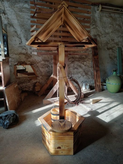 (10% отстъпка) Декоративен геран, кладенец, декорация за дома