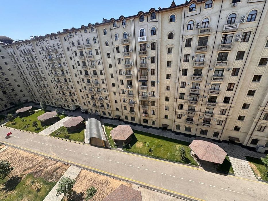 Продаётся ЖК POYTAXT GAVHARI новостройка 3/8/10 евроремонт Дархан100м2