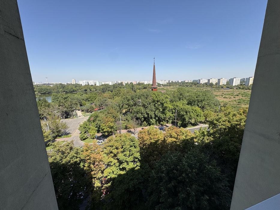 Apartament 3 camere semidecomandat parc IOR