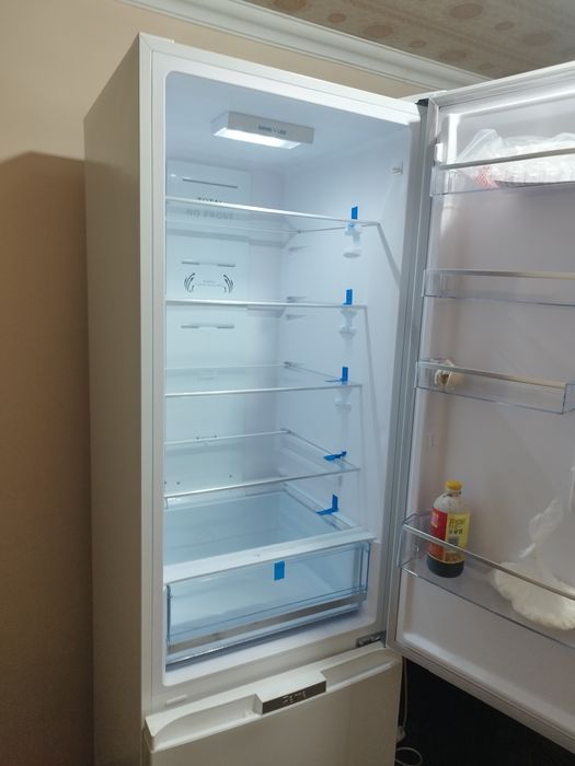 Холодильник новый