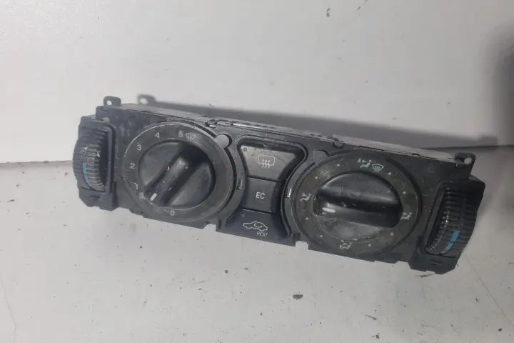 Comanda AC Mercedes-Benz CLK-Class 1999