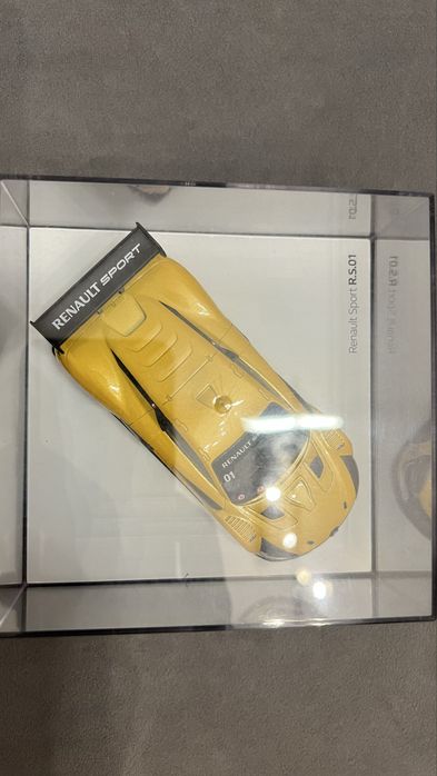 Macheta Renault Sport R.S. 01 - 1:43