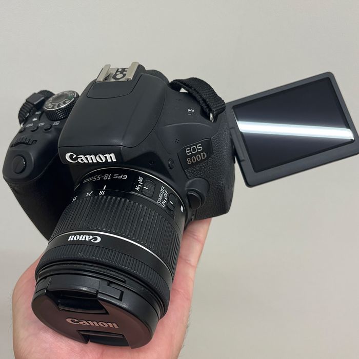 Canon 800d продам
