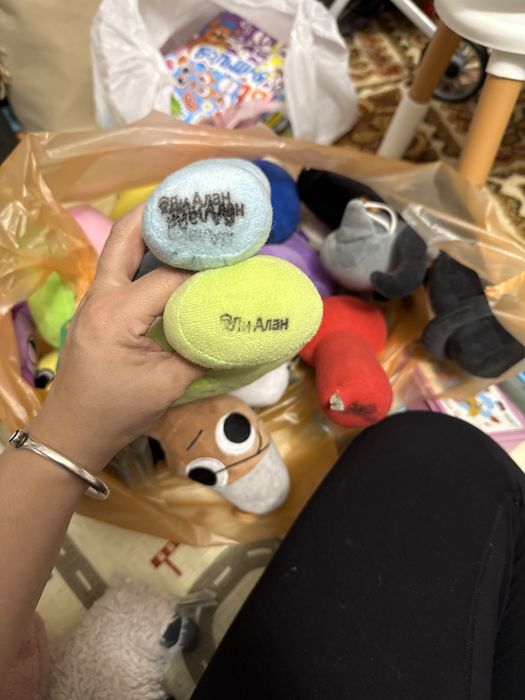 Продаю пакет спрунки около 20 шт