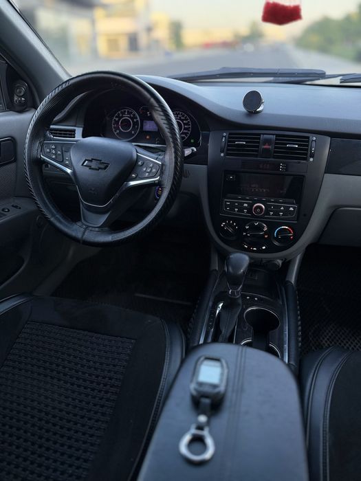 Gentra 2023Yil Avtomat Elegant Plus Full Bank orqali 400$ Bilan 1kunda