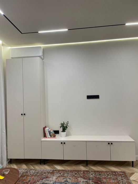 Продам Tv зону со шкафом для гостиной