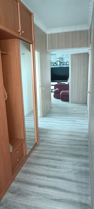 Продам двухэтажный дом с подвалом