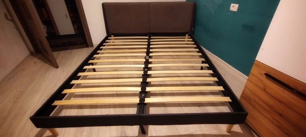 Pat matrimonial înălțime joasa 210x165x28