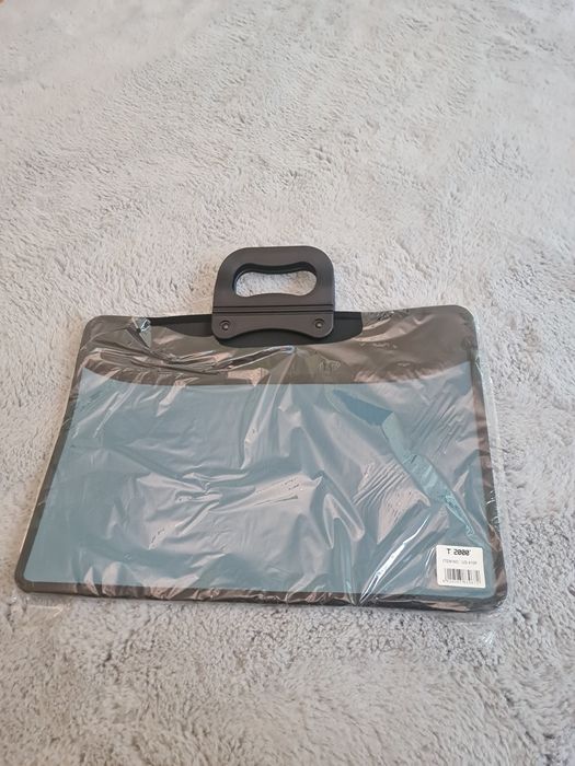 Geanta documente noua