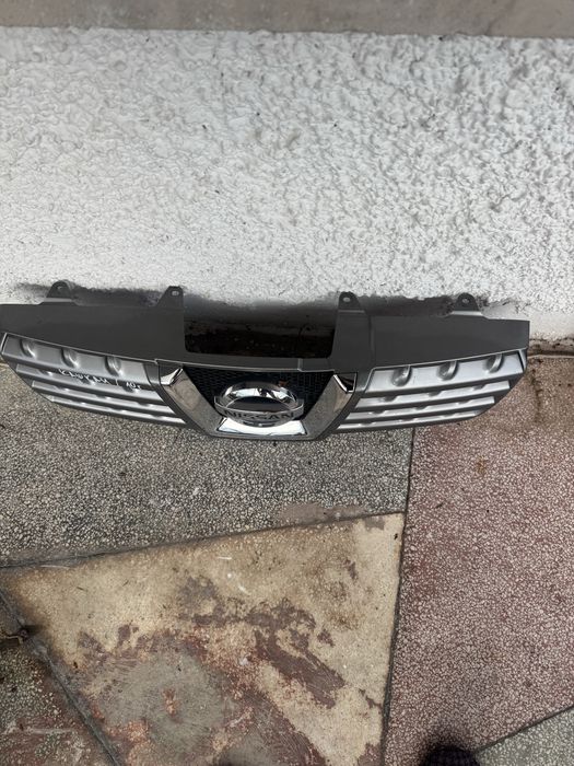 Оригинална решетка Нисан Кашкай Nissan Qashqai