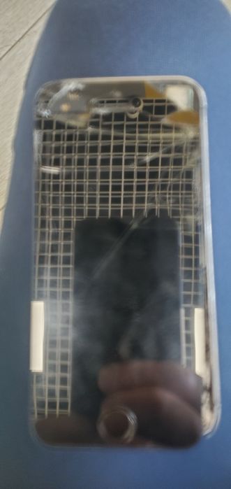 На запчасти 5s рабочи