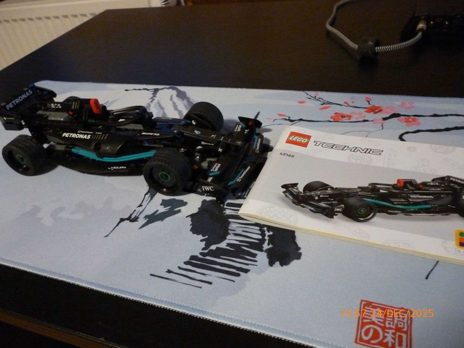 masini LEGO cu manuale incluse