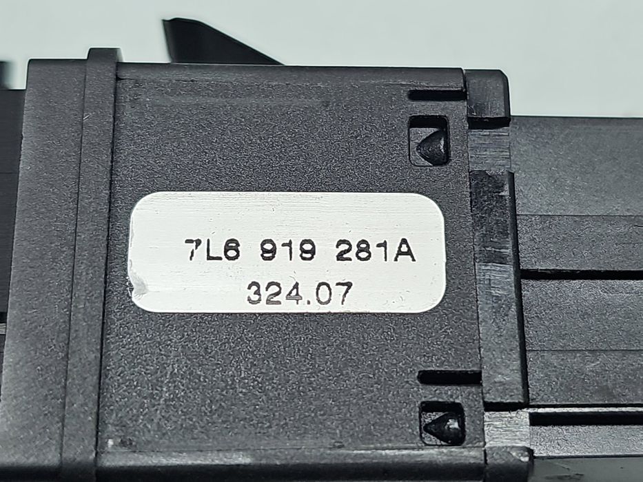 Buton senzori parcare Volkswagen Touareg (7LA, 7L6) [Fabr 2003-2010] 7