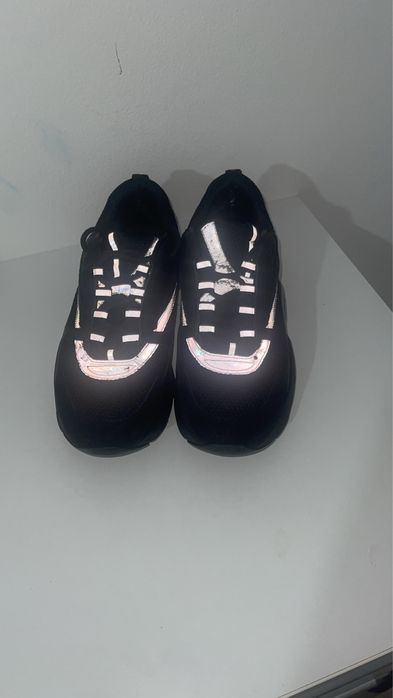 Adidasi   Dior B22
