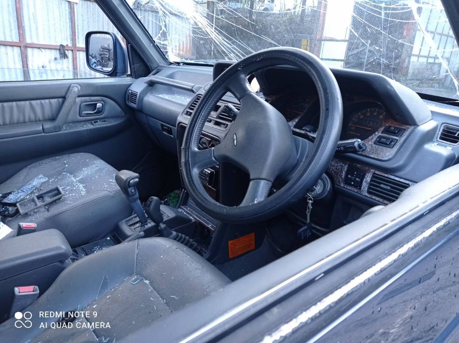 Mitsubishi Paiero 3.0 V6 177 кс