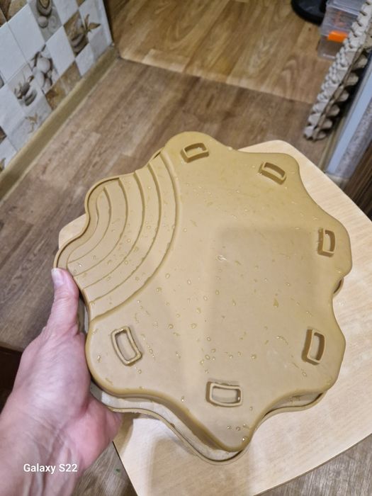 Продам бассейн-поилку для рептилий.