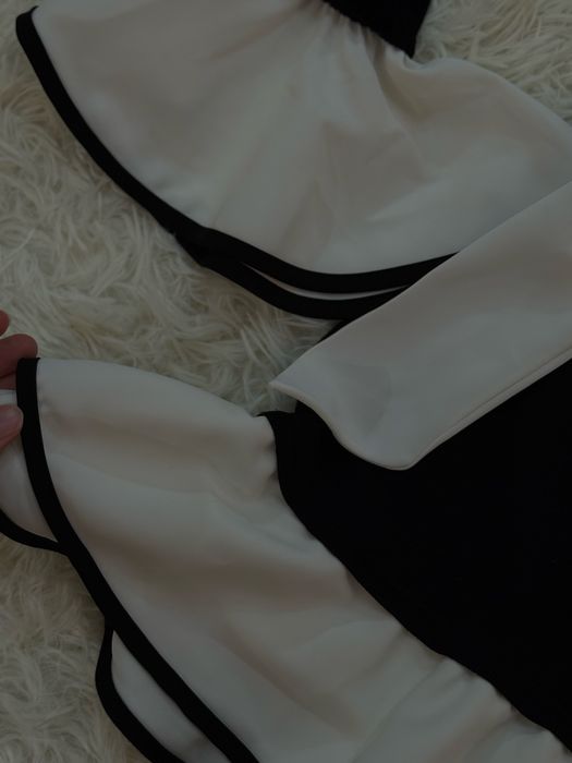 Прилегающие платье от Lichi