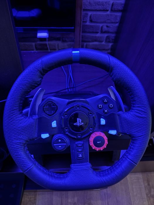 Logitech g29 волан педали скоростен лост