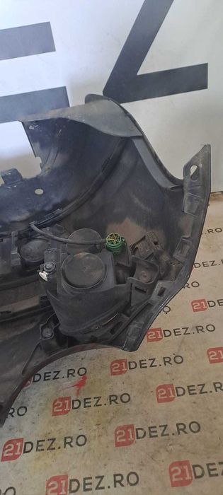 Bara fata completa cu proiectoare pentru Fiat 500 L 2014 , culoare negru