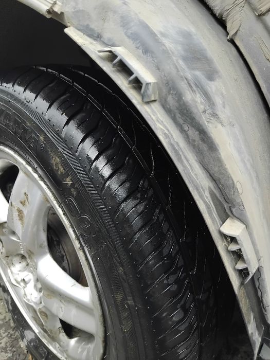 Продам шины на 15