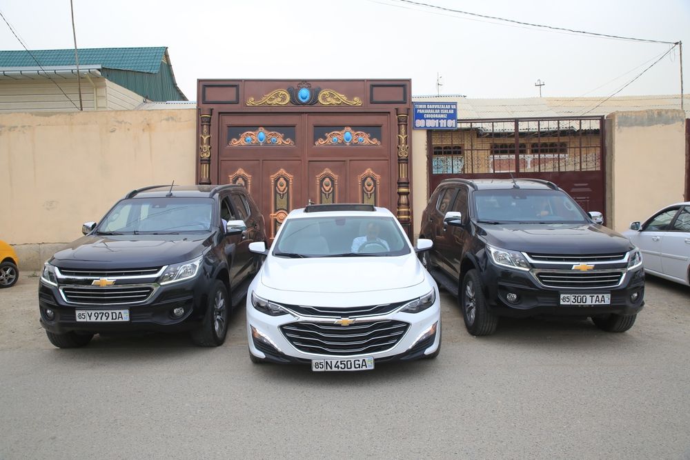 Zags kortej moshinalar xizmati malibu 2 Xl captiva tahoe2 mers w222